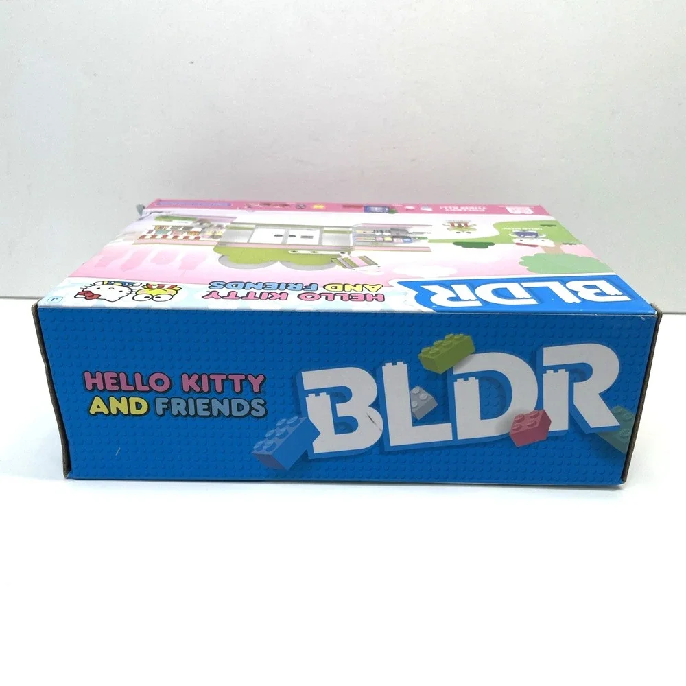 BLDR 0103 Hello Kitty and Friends Keroppi Mart Building Set